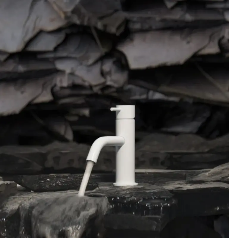 Waterevolution Flow wastafelkraan mat wit T110BR