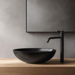Waterevolution Flow hoge wastafelkraan voor waskommen  incl. click waste mat zwart T115PR