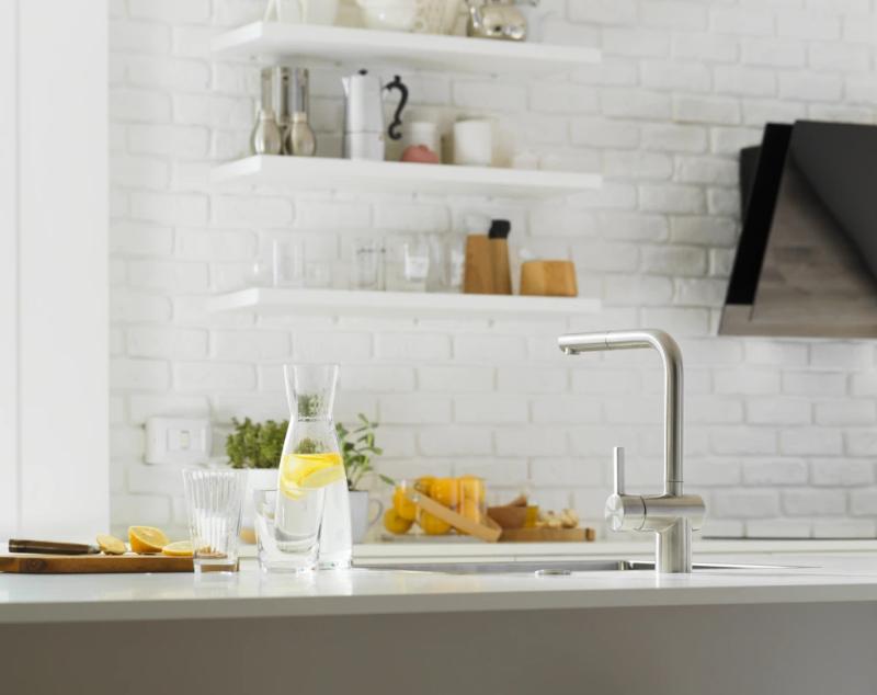 Franke geborstelde rvs sensor Keukenkraan Atlas Neo met uittrekbare uitloop inox 115.0625.523