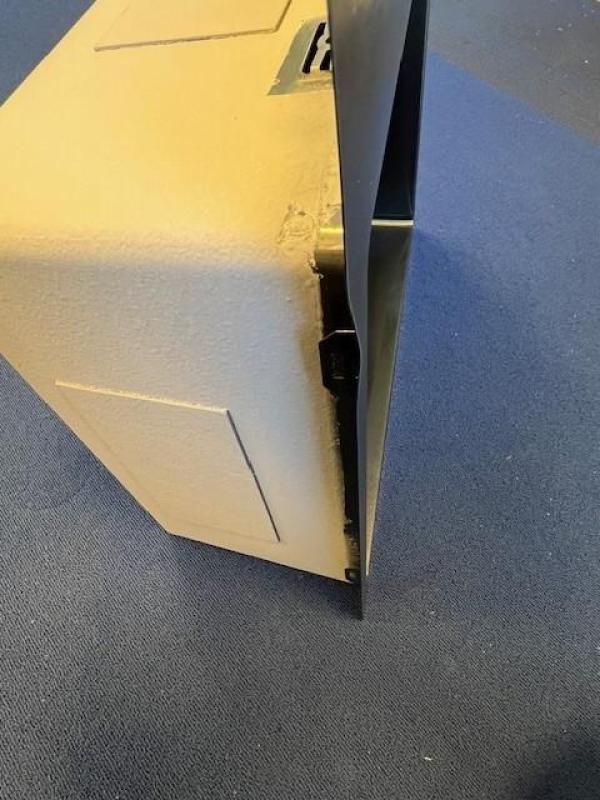 OUTLET  SCHADE bak Ausmann Weser RVS spoelbak antraciet kleur PVD Gun Metal 55x51 met kraangat onderbouw vlakbouw en opbouw