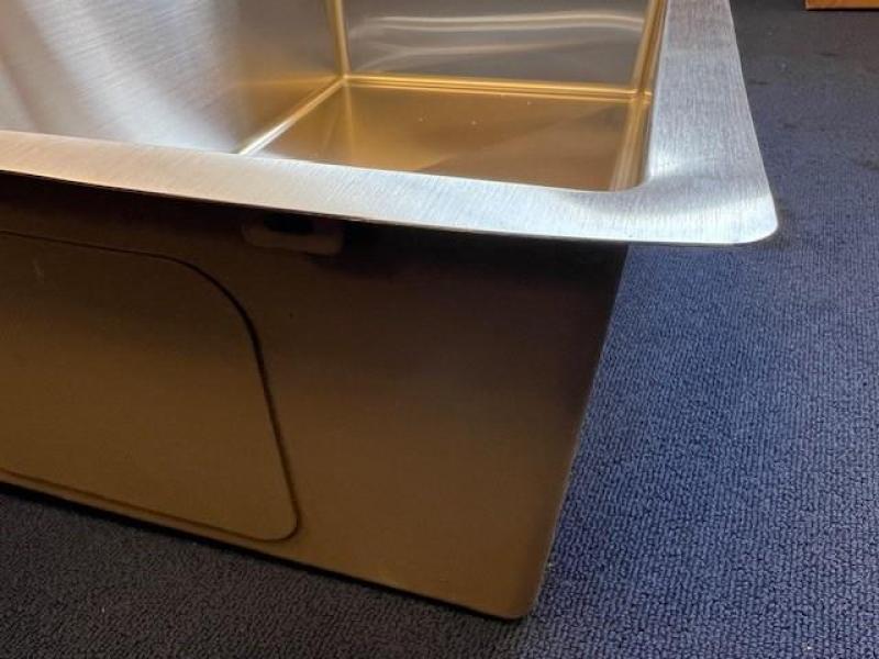 OUTLET BESCHADIGD Ausmann Oder Blue grote rvs spoelbak 79x50cm vlakbouw en opbouw met kraangatbank 1208971784