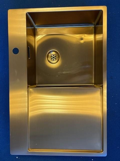 OUTLET Kleine deukjes Pure.Sink Exclusivo Koperen spoelbak met afdruipgedeelte 78x52 cm Tapwing rechts 1208971866 - Productafbeelding 11