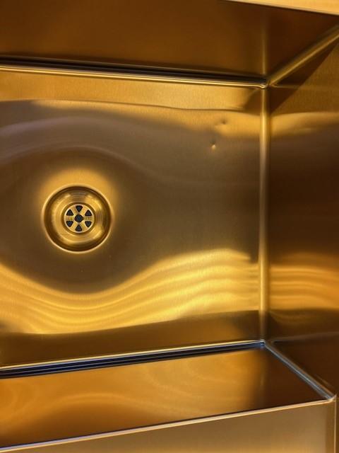 OUTLET Kleine deukjes Pure.Sink Exclusivo Koperen spoelbak met afdruipgedeelte 78x52 cm Tapwing rechts 1208971866 - Productafbeelding 12