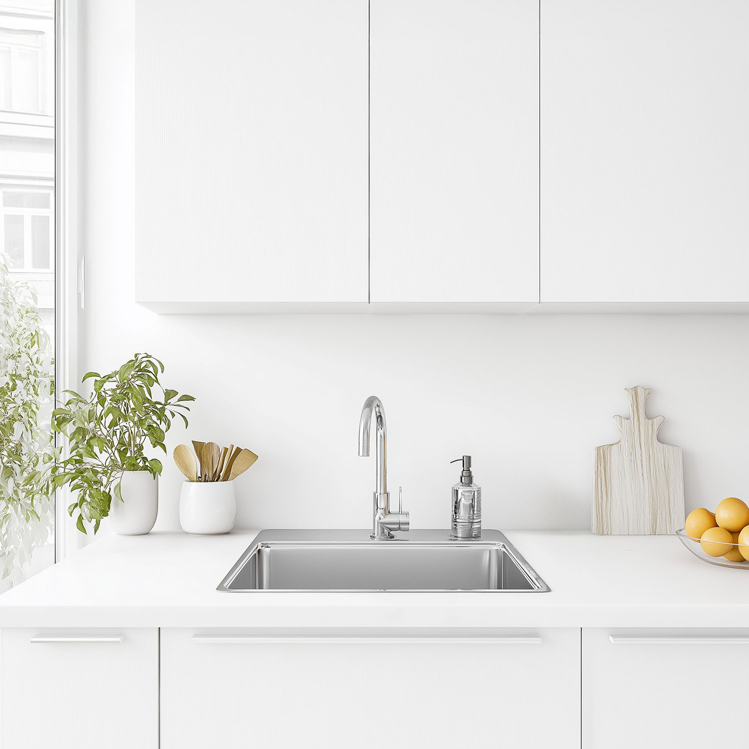 Hoe een Kleine Keuken Groter te Laten Lijken: Een Praktische Gids voor Ruimte, Licht & Stijl